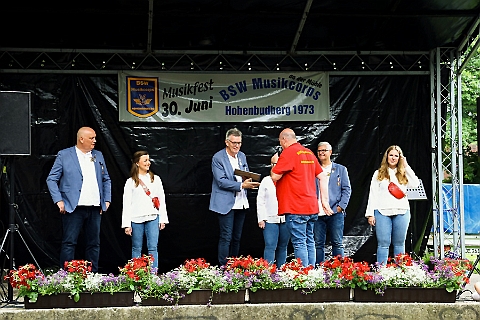 MusikfHohenbudberg2024-06-30 05  Musikfest - Am 30. Juni besuchten wir das Musikfest des BSW Hohenbudberg an der Friemersheimer Mühle. : DVPJ, Holger II, Phil II., Prinz Karneval, Prinz, Prinzessin Mia I., Hofmarschälle, Page, Pagen, Paginnen, HDK, Duisburg, Karneval, Helau, Tollität, Event, Session 2024, Session 2025, HDK Duisburg, Hauptausschuss, Hauptausschuss Karneval Duisburg, Duisburg ist echt