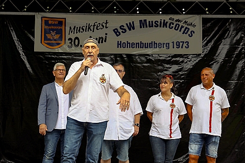 MusikfHohenbudberg2024-06-30 07  Musikfest - Am 30. Juni besuchten wir das Musikfest des BSW Hohenbudberg an der Friemersheimer Mühle. : DVPJ, Holger II, Phil II., Prinz Karneval, Prinz, Prinzessin Mia I., Hofmarschälle, Page, Pagen, Paginnen, HDK, Duisburg, Karneval, Helau, Tollität, Event, Session 2024, Session 2025, HDK Duisburg, Hauptausschuss, Hauptausschuss Karneval Duisburg, Duisburg ist echt