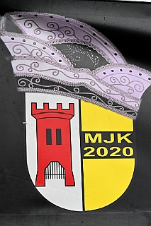 02 MJK 2024-07-27 01  Tour-Samstag 27. Juli - 90 Jahre „Verein der Freunde des Duisburger Tierparks e.V.“. Die ZOOFREUNDE DUISBURG feierten mit viel Unterhaltung für Groß und Klein auf dem Gelände des PSV. Zu Sommerfest des Moerser Jecken Komitees ging es dann auf die andere Rheinseite. Zum Abschluss des Tages mit  dem Moerser Hofstaat in unser Stammquartier „Coupe 1990“ in Duisburger Süden. : DVPJ, Holger II, Phil II., Prinz Karneval, Prinz, Prinzessin Mia I., Hofmarschälle, Page, Pagen, Paginnen, HDK, Duisburg, Karneval, Helau, Tollität, Event, Session 2024, Session 2025, HDK Duisburg, Hauptausschuss, Hauptausschuss Karneval Duisburg, Duisburg ist echt