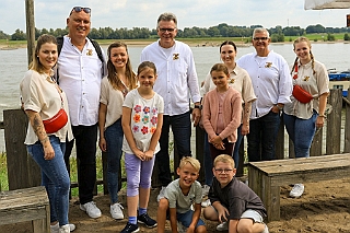 Wunderland 2024-08-18 07  Ausflug nach Kalkar - Am Sonntag dem 18. August machten wir mit der „Kleinen“-Prinzencrew  einen wunderschönen und spaßigen Ausflug ins „Wunderland Kalkar“. Dabei blieb kein Auge und auch kein T-Shirt trocken. : DVPJ, Holger II, Phil II., Prinz Karneval, Prinz, Prinzessin Mia I., Hofmarschälle, Page, Pagen, Paginnen, HDK, Duisburg, Karneval, Helau, Tollität, Event, Session 2024, Session 2025, HDK Duisburg, Hauptausschuss, Hauptausschuss Karneval Duisburg, Duisburg ist echt