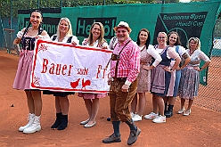 Koenigreich Duissern 2024-10-06 12  Gaudi beim Frühschoppen - „O`zapft is“ morgens um 11 Uhr in die Tennis Gaststätte des DSC Preussen aus der Futterstraße. Die KG Königreich Duissern hatte zum Wies`n Frühschoppen geladen. : DVPJ, Holger II, Phil II., Prinz Karneval, Prinz, Prinzessin Mia I., Hofmarschälle, Page, Pagen, Paginnen, HDK, Duisburg, Karneval, Helau, Tollität, Event, Session 2024, Session 2025, HDK Duisburg, Hauptausschuss, Hauptausschuss Karneval Duisburg, Duisburg ist echt
