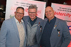 IntercityHotel 2024-10-25 14  Gemütlich im IntercityHotel - Der „Abend mit der Prinzencrew“  in der zukünftigen Hofburg. Ins IntercityHotel hatte am Freitag 25. Oktober Sponsoren und Freunde eingeladen. : DVPJ, Holger II, Phil II., Prinz Karneval, Prinz, Prinzessin Mia I., Hofmarschälle, Page, Pagen, Paginnen, HDK, Duisburg, Karneval, Helau, Tollität, Event, Session 2024, Session 2025, HDK Duisburg, Hauptausschuss, Hauptausschuss Karneval Duisburg, Duisburg ist echt