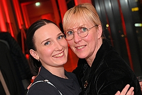IntercityHotel 2024-10-25 18  Gemütlich im IntercityHotel - Der „Abend mit der Prinzencrew“  in der zukünftigen Hofburg. Ins IntercityHotel hatte am Freitag 25. Oktober Sponsoren und Freunde eingeladen. : DVPJ, Holger II, Phil II., Prinz Karneval, Prinz, Prinzessin Mia I., Hofmarschälle, Page, Pagen, Paginnen, HDK, Duisburg, Karneval, Helau, Tollität, Event, Session 2024, Session 2025, HDK Duisburg, Hauptausschuss, Hauptausschuss Karneval Duisburg, Duisburg ist echt