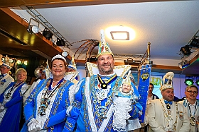 KGK Prinzenempfang 2024-11-22 02  Zur Gratulation nach Moers - Am Freitagabend im „Haus Engeln“ in Moers. Empfang des KGK mit dem Moerser Prinzenpaar  2024 Prinz Pascal I. und Prinzessin Elsa I. : DVPJ, Holger II, Phil II., Prinz Karneval, Prinz, Prinzessin Mia I., Hofmarschälle, Page, Pagen, Paginnen, HDK, Duisburg, Karneval, Helau, Tollität, Event, Session 2024, Session 2025, HDK Duisburg, Hauptausschuss, Hauptausschuss Karneval Duisburg, Duisburg ist echt