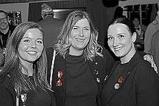 03 SessionsauftaRoteFunken 2024-11-23 23  Am Samstag 23. November - „High Noon“ in Bissingheim. Die KG Schottenzunft veranstaltet dort ihre erste Herrensitzung. Später waren wir Gäste beim 2. Regimentsappell der Bürgergarde im „Karl Martin Haus“ in Buchholz. Und dann ging’s zum Heimspiel für Holger, Detlef und Jana. Im KGV „Grüner Winkel“ hatte die Tanzsportabteilung den Sessionsauftakt der Roten Funken organisiert. : DVPJ, Holger II, Phil II., Prinz Karneval, Prinz, Prinzessin Mia I., Hofmarschälle, Page, Pagen, Paginnen, HDK, Duisburg, Karneval, Helau, Tollität, Event, Session 2024, Session 2025, HDK Duisburg, Hauptausschuss, Hauptausschuss Karneval Duisburg, Duisburg ist echt