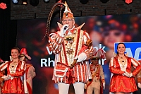 Volksbank 2025--01-23 041  Zusammen mit den Kölnern - Im Kultur- und Bürgerzentrum Duisburg-Süd „Steinhof“ Huckingen war zum 9. Mal die Volksbank Rhein-Ruhr Veranstalter einer Karnevalssitzung. Mit im Programm die Kinderprinzencrew und einige großartige Künstler des Kölner Karnevals, wie Kasalla, Räuber, dem Sitzungspräsidenten Volker Weininger, Martin Schopps. : DVPJ, Holger II, Phil II., Prinz Karneval, Prinz, Prinzessin Mia I., Hofmarschälle, Page, Pagen, Paginnen, HDK, Duisburg, Karneval, Helau, Tollität, Event, Session 2024, Session 2025, HDK Duisburg, Hauptausschuss, Hauptausschuss Karneval Duisburg, Duisburg ist echt