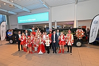 01 VW Tiemeyer 2025-01-31 02  ON TOUR- Freitag 31. Januar - Als Erstes besuchen wir das Volkswagen Zentrum Duisburg der Tiemeyer Gruppe. Dies macht NRW mobil, als auch die Duisburger Prinezencrews. Die Duisburger Standorte zeigen vor allem in der Umgebung großes Engagement, auch im Karneval. Danach ging’s in die Glückaufhalle, Herrensitzung der Narrenzunft. Den Abend ausklingen ließen wir gemütlich bei dem Jubiläumsempfang zu „55 Jahre“ Marxloher.Jecken. : DVPJ, Holger II, Phil II., Prinz Karneval, Prinz, Prinzessin Mia I., Hofmarschälle, Page, Pagen, Paginnen, HDK, Duisburg, Karneval, Helau, Tollität, Event, Session 2024, Session 2025, HDK Duisburg, Hauptausschuss, Hauptausschuss Karneval Duisburg, Duisburg ist echt