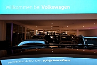 01 VW Tiemeyer 2025-01-31 13  ON TOUR- Freitag 31. Januar - Als Erstes besuchen wir das Volkswagen Zentrum Duisburg der Tiemeyer Gruppe. Dies macht NRW mobil, als auch die Duisburger Prinezencrews. Die Duisburger Standorte zeigen vor allem in der Umgebung großes Engagement, auch im Karneval. Danach ging’s in die Glückaufhalle, Herrensitzung der Narrenzunft. Den Abend ausklingen ließen wir gemütlich bei dem Jubiläumsempfang zu „55 Jahre“ Marxloher.Jecken. : DVPJ, Holger II, Phil II., Prinz Karneval, Prinz, Prinzessin Mia I., Hofmarschälle, Page, Pagen, Paginnen, HDK, Duisburg, Karneval, Helau, Tollität, Event, Session 2024, Session 2025, HDK Duisburg, Hauptausschuss, Hauptausschuss Karneval Duisburg, Duisburg ist echt