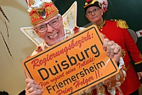 02 HerrensNarrenzunft 2025-01-31 02  ON TOUR- Freitag 31. Januar - Als Erstes besuchen wir das Volkswagen Zentrum Duisburg der Tiemeyer Gruppe. Dies macht NRW mobil, als auch die Duisburger Prinezencrews. Die Duisburger Standorte zeigen vor allem in der Umgebung großes Engagement, auch im Karneval. Danach ging’s in die Glückaufhalle, Herrensitzung der Narrenzunft. Den Abend ausklingen ließen wir gemütlich bei dem Jubiläumsempfang zu „55 Jahre“ Marxloher.Jecken. : DVPJ, Holger II, Phil II., Prinz Karneval, Prinz, Prinzessin Mia I., Hofmarschälle, Page, Pagen, Paginnen, HDK, Duisburg, Karneval, Helau, Tollität, Event, Session 2024, Session 2025, HDK Duisburg, Hauptausschuss, Hauptausschuss Karneval Duisburg, Duisburg ist echt