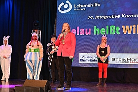 Lebenshilfe 2025--02-02  09  Ein Volles Haus - Die 14. Integrative Karnevalssitzung der Lebenshilfe Duisburg im Kultur- und Bürgerzentrum Duisburg-Süd „Steinhof“ Huckingen. Mit vielen tollen Showacts und natürlich mit den Duisburger Prinzencrews. Durch das Programm führte „Obelix“ Michel. : DVPJ, Holger II, Phil II., Prinz Karneval, Prinz, Prinzessin Mia I., Hofmarschälle, Page, Pagen, Paginnen, HDK, Duisburg, Karneval, Helau, Tollität, Event, Session 2024, Session 2025, HDK Duisburg, Hauptausschuss, Hauptausschuss Karneval Duisburg, Duisburg ist echt