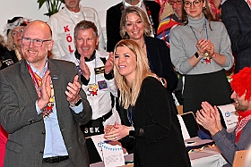 Lebenshilfe 2025--02-02  27  Ein Volles Haus - Die 14. Integrative Karnevalssitzung der Lebenshilfe Duisburg im Kultur- und Bürgerzentrum Duisburg-Süd „Steinhof“ Huckingen. Mit vielen tollen Showacts und natürlich mit den Duisburger Prinzencrews. Durch das Programm führte „Obelix“ Michel. : DVPJ, Holger II, Phil II., Prinz Karneval, Prinz, Prinzessin Mia I., Hofmarschälle, Page, Pagen, Paginnen, HDK, Duisburg, Karneval, Helau, Tollität, Event, Session 2024, Session 2025, HDK Duisburg, Hauptausschuss, Hauptausschuss Karneval Duisburg, Duisburg ist echt