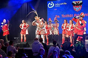 Lebenshilfe 2025--02-02  45  Ein Volles Haus - Die 14. Integrative Karnevalssitzung der Lebenshilfe Duisburg im Kultur- und Bürgerzentrum Duisburg-Süd „Steinhof“ Huckingen. Mit vielen tollen Showacts und natürlich mit den Duisburger Prinzencrews. Durch das Programm führte „Obelix“ Michel. : DVPJ, Holger II, Phil II., Prinz Karneval, Prinz, Prinzessin Mia I., Hofmarschälle, Page, Pagen, Paginnen, HDK, Duisburg, Karneval, Helau, Tollität, Event, Session 2024, Session 2025, HDK Duisburg, Hauptausschuss, Hauptausschuss Karneval Duisburg, Duisburg ist echt