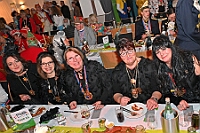 02 JeckUnterStrom  2025-02-05 002  In Duisburg feiert man auch Mittwochs - Am Späten Nachmittag hatten wir den ersten Termin in Essen. Hausfrauennachmittag im Pfarrheim Herz-Jesu der 1.Gr. KG „Klein-aaf“ aus Essen-Borbeck. Und dann folge ein langer ,kölscher, Abend im Kultur- und Bürgerzentrum Duisburg-Süd Steinhof Huckingen e.V. Dort hieß es „Jeck unter Strom“. : DVPJ, Holger II, Phil II., Prinz Karneval, Prinz, Prinzessin Mia I., Hofmarschälle, Page, Pagen, Paginnen, HDK, Duisburg, Karneval, Helau, Tollität, Event, Session 2024, Session 2025, HDK Duisburg, Hauptausschuss, Hauptausschuss Karneval Duisburg, Duisburg ist echt