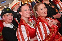 02 JeckUnterStrom  2025-02-05 105  In Duisburg feiert man auch Mittwochs - Am Späten Nachmittag hatten wir den ersten Termin in Essen. Hausfrauennachmittag im Pfarrheim Herz-Jesu der 1.Gr. KG „Klein-aaf“ aus Essen-Borbeck. Und dann folge ein langer ,kölscher, Abend im Kultur- und Bürgerzentrum Duisburg-Süd Steinhof Huckingen e.V. Dort hieß es „Jeck unter Strom“. : DVPJ, Holger II, Phil II., Prinz Karneval, Prinz, Prinzessin Mia I., Hofmarschälle, Page, Pagen, Paginnen, HDK, Duisburg, Karneval, Helau, Tollität, Event, Session 2024, Session 2025, HDK Duisburg, Hauptausschuss, Hauptausschuss Karneval Duisburg, Duisburg ist echt