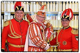Casino 2025-02-11 24  Sponsorenbesuch - Ein Sponsor der Prinzencrew ist das „MERKUR CASINO DUISBURG“. Das Casino Duisburg steht für modernes Entertainment in einer atemberaubenden Atmosphäre. : DVPJ, Holger II, Phil II., Prinz Karneval, Prinz, Prinzessin Mia I., Hofmarschälle, Page, Pagen, Paginnen, HDK, Duisburg, Karneval, Helau, Tollität, Event, Session 2024, Session 2025, HDK Duisburg, Hauptausschuss, Hauptausschuss Karneval Duisburg, Duisburg ist echt