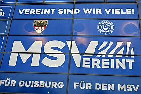 01 MSV ARENA 2025-02-11 01  Fussball und Seniorenkarneval - Mit Ausblick auf den 22. Spieltag des MSV gegen den SC Paderborn waren schon mal in der schauinsland-reisen Arena. Danach ging es zum Seniorenkarneval der Evangelischen Dienste Duisburg in Homberg. : DVPJ, Holger II, Phil II., Prinz Karneval, Prinz, Prinzessin Mia I., Hofmarschälle, Page, Pagen, Paginnen, HDK, Duisburg, Karneval, Helau, Tollität, Event, Session 2024, Session 2025, HDK Duisburg, Hauptausschuss, Hauptausschuss Karneval Duisburg, Duisburg ist echt