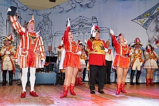 10 Bordfest AMaB 2026-02-14 10  Am Nelkensamstag, 14. Februar - Nach dem Wecken der Kinderprinezcrew, dem Besuch des Kinderkarnevalszugs in Hamborm und des Biwaks der Ehrengarde mit der Bürgergarde vor dem Forum, standen dann die letzten Saalveranstaltungen am Abend auf dem Programm. Wir bedanken uns nochmals für die tollen Geschenke die wir dort erhalten haben. : DVPJ, Toni I, Jules I., Prinz Karneval, Prinz, Prinzessin Aileen I., Hofmarschälle, Page, Pagen, Paginnen, HDK, Duisburg, Karneval, Helau, Tollität, Event, Session 2025, Session 2025, HDK Duisburg, Hauptausschuss, Hauptausschuss Karneval Duisburg, Duisburg ist echt