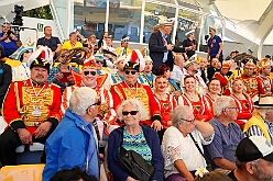 Teneriffa 2026-02-22 10  Teneriffa 2026 - Carnaval Puerto de la Cruz. Es war ein schöner, bunter und warmer Abschluss unserer fantastischen Prinzensession. : DVPJ, Toni I, Jules I., Prinz Karneval, Prinz, Prinzessin Aileen I., Hofmarschälle, Page, Pagen, Paginnen, HDK, Duisburg, Karneval, Helau, Tollität, Event, Session 2025, Session 2025, HDK Duisburg, Hauptausschuss, Hauptausschuss Karneval Duisburg, Duisburg ist echt
