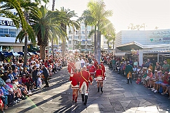 Teneriffa 2026-02-22 40  Teneriffa 2026 - Carnaval Puerto de la Cruz. Es war ein schöner, bunter und warmer Abschluss unserer fantastischen Prinzensession. : DVPJ, Toni I, Jules I., Prinz Karneval, Prinz, Prinzessin Aileen I., Hofmarschälle, Page, Pagen, Paginnen, HDK, Duisburg, Karneval, Helau, Tollität, Event, Session 2025, Session 2025, HDK Duisburg, Hauptausschuss, Hauptausschuss Karneval Duisburg, Duisburg ist echt