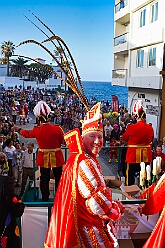 Teneriffa 2026-02-22 48  Teneriffa 2026 - Carnaval Puerto de la Cruz. Es war ein schöner, bunter und warmer Abschluss unserer fantastischen Prinzensession. : DVPJ, Toni I, Jules I., Prinz Karneval, Prinz, Prinzessin Aileen I., Hofmarschälle, Page, Pagen, Paginnen, HDK, Duisburg, Karneval, Helau, Tollität, Event, Session 2025, Session 2025, HDK Duisburg, Hauptausschuss, Hauptausschuss Karneval Duisburg, Duisburg ist echt