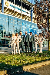 Shooting MSV Arena 2025-02-17 08  Erstes Shooting - Wenn der des. Prinz, Toni I., schon MSV Mitglied ist, wo werden dann wohl die ersten offiziellen Fotos der Crew gemacht. Na klar, in seinem „Wohnzimmer“ in der schauinsland Reisen Arena. : DVPJ, Toni I, Jules I., Prinz Karneval, Prinz, Prinzessin Aileen I., Hofmarschälle, Page, Pagen, Paginnen, HDK, Duisburg, Karneval, Helau, Tollität, Event, Session 2025, Session 2025, HDK Duisburg, Hauptausschuss, Hauptausschuss Karneval Duisburg, Duisburg ist echt