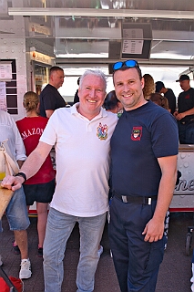 Maifest FW Loeschzug750 2025-05-01 05  Das erste Maifest 2025 - Am 1. Mai feierte die Freiwillige Feuerwehr in Mündelheim, genauer der Löschzug 750 Mündelheim, Ehingen und Serm, ihr traditioneles Maifest am Gerätehaus an der Barberstraße 20. : DVPJ, Toni I, Jules I., Prinz Karneval, Prinz, Prinzessin Aileen I., Hofmarschälle, Page, Pagen, Paginnen, HDK, Duisburg, Karneval, Helau, Tollität, Event, Session 2025, Session 2025, HDK Duisburg, Hauptausschuss, Hauptausschuss Karneval Duisburg, Duisburg ist echt