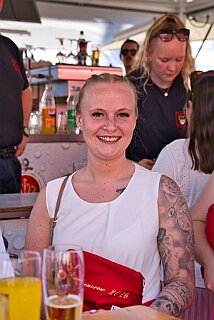 Maifest FW Loeschzug750 2025-05-01 08  Das erste Maifest 2025 - Am 1. Mai feierte die Freiwillige Feuerwehr in Mündelheim, genauer der Löschzug 750 Mündelheim, Ehingen und Serm, ihr traditioneles Maifest am Gerätehaus an der Barberstraße 20. : DVPJ, Toni I, Jules I., Prinz Karneval, Prinz, Prinzessin Aileen I., Hofmarschälle, Page, Pagen, Paginnen, HDK, Duisburg, Karneval, Helau, Tollität, Event, Session 2025, Session 2025, HDK Duisburg, Hauptausschuss, Hauptausschuss Karneval Duisburg, Duisburg ist echt