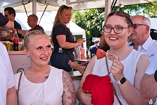 Maifest FW Loeschzug750 2025-05-01 12  Das erste Maifest 2025 - Am 1. Mai feierte die Freiwillige Feuerwehr in Mündelheim, genauer der Löschzug 750 Mündelheim, Ehingen und Serm, ihr traditioneles Maifest am Gerätehaus an der Barberstraße 20. : DVPJ, Toni I, Jules I., Prinz Karneval, Prinz, Prinzessin Aileen I., Hofmarschälle, Page, Pagen, Paginnen, HDK, Duisburg, Karneval, Helau, Tollität, Event, Session 2025, Session 2025, HDK Duisburg, Hauptausschuss, Hauptausschuss Karneval Duisburg, Duisburg ist echt