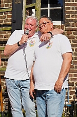 03 BSG Baerl 2025-05-10 06  Tour am Samstag 10. Mai - Wir beginnen die Tour im Garten von Katrin und Pavel (Weger), die Betreuer der Kinderprinzencrew, mit Markus Krebs und seinen Logengästen bei einer Grillparty. Danach geht es nach Laar wo die KG der Rot-Goldenen ihr traditionelles Maifest feiert. Weiter zur Baerler Mühle (Lohmühle), dort lässt die Bürger-Schützengesellschaft Baerl ihren Ausmarsch ausklingen. Nach kurzem Besuch bei Toni’s Kegelbrüdern im Lifestyle geht es nach Bissingheim zum „Hippen-Grillen“ in Ulrike und Reinhard Rüster’s Garten. : DVPJ, Toni I, Jules I., Prinz Karneval, Prinz, Prinzessin Aileen I., Hofmarschälle, Page, Pagen, Paginnen, HDK, Duisburg, Karneval, Helau, Tollität, Event, Session 2025, Session 2025, HDK Duisburg, Hauptausschuss, Hauptausschuss Karneval Duisburg, Duisburg ist echt