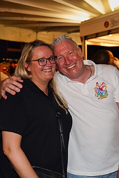 SchuetzenDU Buchholz 2025-06-13 04  Schützenfest in Duisburg Buchholz - Am Freitag 13. Juni besuchten wir am Abend das  Schützen- und Volksfest der St. Sebastianus Schützenbruderschaft 1924 e.V. Duisburg-Buchholz. Auf dem Programm stand die legendäre „Oldie-Night“ mit DJ AKKI. : DVPJ, Toni I, Jules I., Prinz Karneval, Prinz, Prinzessin Aileen I., Hofmarschälle, Page, Pagen, Paginnen, HDK, Duisburg, Karneval, Helau, Tollität, Event, Session 2025, Session 2025, HDK Duisburg, Hauptausschuss, Hauptausschuss Karneval Duisburg, Duisburg ist echt