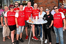 HDK SommBiwak 2025-07-20 16  HDK Sommer-Biwak 2025 - Pünktlich um 11.11 Uhr startete das 8. Sommer-Biwak vom Hauptausschuss auf der Hauptbühne beim Duisburger Stadtfest zwischen City Palais und Forum. Die Akteure an diesem sonnigen Sonntag, Solo-Mariechen ⁠Annika, Gardetanz der KG Rote Funken, die Band „⁠KASCHÄMM“, die Piraten des Südens, die „Lecker Mädchen“ KG Südstern, wir die des. Prinzencrew 2025/26 mit Toni I. und ⁠ die “Funky Marys“ und der Tanzsport vom Königreich Duissern. Für musikalische Untermalung sorgte Christian Mauermann vom DJ Duo Schwarzwaldzimmer. : DVPJ, Toni I, Jules I., Prinz Karneval, Prinz, Prinzessin Aileen I., Hofmarschälle, Page, Pagen, Paginnen, HDK, Duisburg, Karneval, Helau, Tollität, Event, Session 2025, Session 2025, HDK Duisburg, Hauptausschuss, Hauptausschuss Karneval Duisburg, Duisburg ist echt