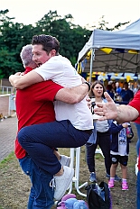 04 Sommerf KGBaerl 2025-08-30 20  30. August, 4 mal Sommerfest - Das „Garde-Grillen“ der Duisburger Prinzengarde ist unser erstes Ziel an diesem Samstag in Duisburg-Meiderich. Danach geht es in den Süden Duisburgs, zur KG Sonniger-Süden. Auf ein kurzes Hallo geht es dann zur KG Rote Funken am Kalkweg. Von dort führt uns der Weg in den Westen Duisburgs. Die 1. KG Baerl Blau-Gelb e.V. feiert ihr Sommerfest auf dem Gelände des TUS Baerl. Das Heimspiel für Hofmarschall Thomas, dem Präsidenten der KG. : DVPJ, Toni I, Jules I., Prinz Karneval, Prinz, Prinzessin Aileen I., Hofmarschälle, Page, Pagen, Paginnen, HDK, Duisburg, Karneval, Helau, Tollität, Event, Session 2025, Session 2025, HDK Duisburg, Hauptausschuss, Hauptausschuss Karneval Duisburg, Duisburg ist echt