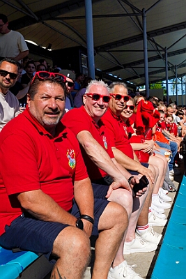 MoviePark 2025-09-07 03  Im „Movie Park“ mit Team ERDMÄNNCHEN - Am Sonntag 7. September haben wir einen schönen Tag mit der „Kleinen“ Prinzencrew im „Movie Park“ verbracht. Fotos mit der Stuntcrew gehörten auch dazu. : DVPJ, Toni I, Jules I., Prinz Karneval, Prinz, Prinzessin Aileen I., Hofmarschälle, Page, Pagen, Paginnen, HDK, Duisburg, Karneval, Helau, Tollität, Event, Session 2025, Session 2025, HDK Duisburg, Hauptausschuss, Hauptausschuss Karneval Duisburg, Duisburg ist echt