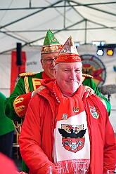 01 Hopped Stadtgad 2025-11-11 04  Elfter im Elften - Pünktlich um 11.11 Uhr startete die Stadtgarde mit uns auf dem Gelände des Polizeisportvereins in Duissern in die Session 25/26.  Später waren wir dann noch auf der anderen Rheinseite in Moers beim Hoppeditzerwachen der KG Humorica 69 e.V. : DVPJ, Toni I, Jules I., Prinz Karneval, Prinz, Prinzessin Aileen I., Hofmarschälle, Page, Pagen, Paginnen, HDK, Duisburg, Karneval, Helau, Tollität, Event, Session 2025, Session 2025, HDK Duisburg, Hauptausschuss, Hauptausschuss Karneval Duisburg, Duisburg ist echt