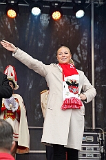 01 Auftakt HDK 2025-11-15 59  Auftakt, Prinzen-Proklamation, Auftaktsitzung - Samstag 15. November 10:30 Uhr, die Duisburger Karnevalsgesellschaften treffen sich auf der Königsstraße um zum Burgplatz zu ziehen. Dort dann die große Auftaktveranstaltung des Hauptausschuss Duisburger Karneval. Begleitet von der Prinzengarde ziehen wir mit. Abends dann die Prinzen-Proklamation von Bastian I. & Steffen I. in Moers. Danach geht es zur Benefizveranstaltung für den Blutwurstsonntags in Meiderich bei den Meidericher Jecken. Zum Ende des Abends ging es in die Aula des Reinhard-und-Max-Mannesmann-Gymnasium, wo wir von einem begeisterten Publikum bei der Auftaktsitzung der „Blauen Jungs“ empfangen wurden. : DVPJ, Toni I, Jules I., Prinz Karneval, Prinz, Prinzessin Aileen I., Hofmarschälle, Page, Pagen, Paginnen, HDK, Duisburg, Karneval, Helau, Tollität, Event, Session 2025, Session 2025, HDK Duisburg, Hauptausschuss, Hauptausschuss Karneval Duisburg, Duisburg ist echt