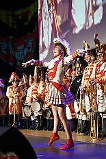 Kuerung Toni I 2026-01-10 070  Endlich Karnevalsprinz: Toni I. -  Am Samstag 10. Januar 2026 war es endlich soweit. Kürung se. Tollität Prinz Toni I., im Rahmen eines hochklassigen Galaabends in der ausverkauften Mercatorhalle in Duisburg. Ein stimmungsvoller Abend mit Show, Musik und Tanz. Vorab präsentierte sich die Prinzencrew 2026 im WYNDHAM Hotel Duisburger Hof der Leibgarde se. Tollität, die Prinzengarde der Stadt Duisburg. : DVPJ, Toni I, Jules I., Prinz Karneval, Prinz, Prinzessin Aileen I., Hofmarschälle, Page, Pagen, Paginnen, HDK, Duisburg, Karneval, Helau, Tollität, Event, Session 2025, Session 2025, HDK Duisburg, Hauptausschuss, Hauptausschuss Karneval Duisburg, Duisburg ist echt