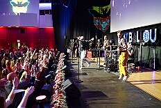 Kuerung Toni I 2026-01-10 088  Endlich Karnevalsprinz: Toni I. -  Am Samstag 10. Januar 2026 war es endlich soweit. Kürung se. Tollität Prinz Toni I., im Rahmen eines hochklassigen Galaabends in der ausverkauften Mercatorhalle in Duisburg. Ein stimmungsvoller Abend mit Show, Musik und Tanz. Vorab präsentierte sich die Prinzencrew 2026 im WYNDHAM Hotel Duisburger Hof der Leibgarde se. Tollität, die Prinzengarde der Stadt Duisburg. : DVPJ, Toni I, Jules I., Prinz Karneval, Prinz, Prinzessin Aileen I., Hofmarschälle, Page, Pagen, Paginnen, HDK, Duisburg, Karneval, Helau, Tollität, Event, Session 2025, Session 2025, HDK Duisburg, Hauptausschuss, Hauptausschuss Karneval Duisburg, Duisburg ist echt