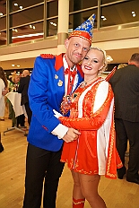 Kuerung Toni I 2026-01-10 134  Endlich Karnevalsprinz: Toni I. -  Am Samstag 10. Januar 2026 war es endlich soweit. Kürung se. Tollität Prinz Toni I., im Rahmen eines hochklassigen Galaabends in der ausverkauften Mercatorhalle in Duisburg. Ein stimmungsvoller Abend mit Show, Musik und Tanz. Vorab präsentierte sich die Prinzencrew 2026 im WYNDHAM Hotel Duisburger Hof der Leibgarde se. Tollität, die Prinzengarde der Stadt Duisburg. : DVPJ, Toni I, Jules I., Prinz Karneval, Prinz, Prinzessin Aileen I., Hofmarschälle, Page, Pagen, Paginnen, HDK, Duisburg, Karneval, Helau, Tollität, Event, Session 2025, Session 2025, HDK Duisburg, Hauptausschuss, Hauptausschuss Karneval Duisburg, Duisburg ist echt