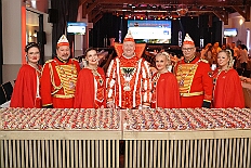PrinzEmpf 2026- 01-11 002  Prinzenempfang 2026 - Seine Tollität Prinz Toni I. und seine Crew empfangen im Steinhof in Huckingen Sponsoren, den HDK-Förderkreis, Familie und Freunde. Zu Ihnen zählen auch Bastian I. und Steffen I., das Prinzenpaar der KGK aus Moers. Ihnen Allen wird ein lockeres Rahmenprogramm, gestaltet von Duisburger Garde- und Showtanzgruppen und natürlich beider Prinzencrews, geboten. : DVPJ, Toni I, Jules I., Prinz Karneval, Prinz, Prinzessin Aileen I., Hofmarschälle, Page, Pagen, Paginnen, HDK, Duisburg, Karneval, Helau, Tollität, Event, Session 2025, Session 2025, HDK Duisburg, Hauptausschuss, Hauptausschuss Karneval Duisburg, Duisburg ist echt