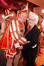 PrinzEmpf 2026- 01-11 033  Prinzenempfang 2026 - Seine Tollität Prinz Toni I. und seine Crew empfangen im Steinhof in Huckingen Sponsoren, den HDK-Förderkreis, Familie und Freunde. Zu Ihnen zählen auch Bastian I. und Steffen I., das Prinzenpaar der KGK aus Moers. Ihnen Allen wird ein lockeres Rahmenprogramm, gestaltet von Duisburger Garde- und Showtanzgruppen und natürlich beider Prinzencrews, geboten. : DVPJ, Toni I, Jules I., Prinz Karneval, Prinz, Prinzessin Aileen I., Hofmarschälle, Page, Pagen, Paginnen, HDK, Duisburg, Karneval, Helau, Tollität, Event, Session 2025, Session 2025, HDK Duisburg, Hauptausschuss, Hauptausschuss Karneval Duisburg, Duisburg ist echt