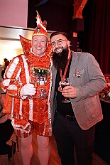 PrinzEmpf 2026- 01-11 100  Prinzenempfang 2026 - Seine Tollität Prinz Toni I. und seine Crew empfangen im Steinhof in Huckingen Sponsoren, den HDK-Förderkreis, Familie und Freunde. Zu Ihnen zählen auch Bastian I. und Steffen I., das Prinzenpaar der KGK aus Moers. Ihnen Allen wird ein lockeres Rahmenprogramm, gestaltet von Duisburger Garde- und Showtanzgruppen und natürlich beider Prinzencrews, geboten. : DVPJ, Toni I, Jules I., Prinz Karneval, Prinz, Prinzessin Aileen I., Hofmarschälle, Page, Pagen, Paginnen, HDK, Duisburg, Karneval, Helau, Tollität, Event, Session 2025, Session 2025, HDK Duisburg, Hauptausschuss, Hauptausschuss Karneval Duisburg, Duisburg ist echt