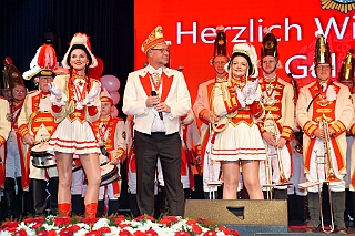 GalasitzPrinzgrd 2026-01-13 04  Galasitzung der Prinzengarde - Am Dienstag Abend war die Galasitzung für uns Programm. Eine Sitzung mit besonderem Dresscode. Neben den vielen Kölnern Programmpunkten haben wir unsere Stadt Duisburg, wie Toni I. sie auch in seinen Lieder als „sein Duisburg“ vorträgt, prächtig verkauft. Ein glanzvoller Abend. : DVPJ, Toni I, Jules I., Prinz Karneval, Prinz, Prinzessin Aileen I., Hofmarschälle, Page, Pagen, Paginnen, HDK, Duisburg, Karneval, Helau, Tollität, Event, Session 2025, Session 2025, HDK Duisburg, Hauptausschuss, Hauptausschuss Karneval Duisburg, Duisburg ist echt