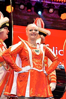 GalasitzPrinzgrd 2026-01-13 08  Galasitzung der Prinzengarde - Am Dienstag Abend war die Galasitzung für uns Programm. Eine Sitzung mit besonderem Dresscode. Neben den vielen Kölnern Programmpunkten haben wir unsere Stadt Duisburg, wie Toni I. sie auch in seinen Lieder als „sein Duisburg“ vorträgt, prächtig verkauft. Ein glanzvoller Abend. : DVPJ, Toni I, Jules I., Prinz Karneval, Prinz, Prinzessin Aileen I., Hofmarschälle, Page, Pagen, Paginnen, HDK, Duisburg, Karneval, Helau, Tollität, Event, Session 2025, Session 2025, HDK Duisburg, Hauptausschuss, Hauptausschuss Karneval Duisburg, Duisburg ist echt