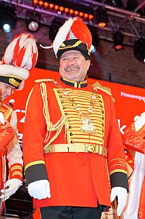 GalasitzPrinzgrd 2026-01-13 09  Galasitzung der Prinzengarde - Am Dienstag Abend war die Galasitzung für uns Programm. Eine Sitzung mit besonderem Dresscode. Neben den vielen Kölnern Programmpunkten haben wir unsere Stadt Duisburg, wie Toni I. sie auch in seinen Lieder als „sein Duisburg“ vorträgt, prächtig verkauft. Ein glanzvoller Abend. : DVPJ, Toni I, Jules I., Prinz Karneval, Prinz, Prinzessin Aileen I., Hofmarschälle, Page, Pagen, Paginnen, HDK, Duisburg, Karneval, Helau, Tollität, Event, Session 2025, Session 2025, HDK Duisburg, Hauptausschuss, Hauptausschuss Karneval Duisburg, Duisburg ist echt