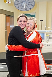 01 HeliosKlinikStJohannes 2026-01-14 15  In der Kinderklinik und im Rathaus - Am Mittwoch 14. Januar besuchten wir die Kinderintensivstation in der Helios St. Johannes Klinik Duisburg. Das sorgte für ein wenig Freude und Abwechslung im Klinikalltag. Abend stand dann der Besuch der CDU Ratsfraktion im Rathaus am Burgplatz auf dem Programm. : DVPJ, Toni I, Jules I., Prinz Karneval, Prinz, Prinzessin Aileen I., Hofmarschälle, Page, Pagen, Paginnen, HDK, Duisburg, Karneval, Helau, Tollität, Event, Session 2025, Session 2025, HDK Duisburg, Hauptausschuss, Hauptausschuss Karneval Duisburg, Duisburg ist echt