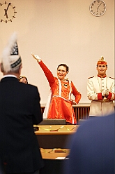02 CDU Rathaus 2026-01-14 05  In der Kinderklinik und im Rathaus - Am Mittwoch 14. Januar besuchten wir die Kinderintensivstation in der Helios St. Johannes Klinik Duisburg. Das sorgte für ein wenig Freude und Abwechslung im Klinikalltag. Abend stand dann der Besuch der CDU Ratsfraktion im Rathaus am Burgplatz auf dem Programm. : DVPJ, Toni I, Jules I., Prinz Karneval, Prinz, Prinzessin Aileen I., Hofmarschälle, Page, Pagen, Paginnen, HDK, Duisburg, Karneval, Helau, Tollität, Event, Session 2025, Session 2025, HDK Duisburg, Hauptausschuss, Hauptausschuss Karneval Duisburg, Duisburg ist echt