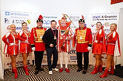 Sponsorenempfang 2026-01-15 14  Sponsorenabend - Sechs Tage nach seiner Kürung zum Prinz Toni I. hatte er nicht nur seine, sondern des gesamten Duisburger Karnevals, Unterstützerinnen und Unterstützer, zu einem Empfang in das WYNDHAM Hotel Duisburger Hof eingeladen. : DVPJ, Toni I, Jules I., Prinz Karneval, Prinz, Prinzessin Aileen I., Hofmarschälle, Page, Pagen, Paginnen, HDK, Duisburg, Karneval, Helau, Tollität, Event, Session 2025, Session 2025, HDK Duisburg, Hauptausschuss, Hauptausschuss Karneval Duisburg, Duisburg ist echt