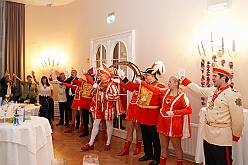 Sponsorenempfang 2026-01-15 31  Sponsorenabend - Sechs Tage nach seiner Kürung zum Prinz Toni I. hatte er nicht nur seine, sondern des gesamten Duisburger Karnevals, Unterstützerinnen und Unterstützer, zu einem Empfang in das WYNDHAM Hotel Duisburger Hof eingeladen. : DVPJ, Toni I, Jules I., Prinz Karneval, Prinz, Prinzessin Aileen I., Hofmarschälle, Page, Pagen, Paginnen, HDK, Duisburg, Karneval, Helau, Tollität, Event, Session 2025, Session 2025, HDK Duisburg, Hauptausschuss, Hauptausschuss Karneval Duisburg, Duisburg ist echt