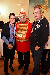 Sponsorenempfang 2026-01-15 37  Sponsorenabend - Sechs Tage nach seiner Kürung zum Prinz Toni I. hatte er nicht nur seine, sondern des gesamten Duisburger Karnevals, Unterstützerinnen und Unterstützer, zu einem Empfang in das WYNDHAM Hotel Duisburger Hof eingeladen. : DVPJ, Toni I, Jules I., Prinz Karneval, Prinz, Prinzessin Aileen I., Hofmarschälle, Page, Pagen, Paginnen, HDK, Duisburg, Karneval, Helau, Tollität, Event, Session 2025, Session 2025, HDK Duisburg, Hauptausschuss, Hauptausschuss Karneval Duisburg, Duisburg ist echt