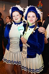 01 Feuerwehr Ehrengrd 2026-01-16 10  Tour Freitag 16. Januar - Unser Abend begann auf der 3. karnevalistische Gemeinschaftsveranstaltung des Innenstadtlöschzuges der Feuerwehr Duisburg und der Ehrengarde Blau-Weiß der Stadt Duisburg in der „Alten Feuerwache“. Danach waren wir Gäste beim Senatsabend der KG Rote Funken im „Theodor-König Keller“ auf dem Gelände der König-Pilsener Brauerei. Den Abend beendeten wir als Überraschungsgäste auf Kerstins 60. Geburtstag. : DVPJ, Toni I, Jules I., Prinz Karneval, Prinz, Prinzessin Aileen I., Hofmarschälle, Page, Pagen, Paginnen, HDK, Duisburg, Karneval, Helau, Tollität, Event, Session 2025, Session 2025, HDK Duisburg, Hauptausschuss, Hauptausschuss Karneval Duisburg, Duisburg ist echt